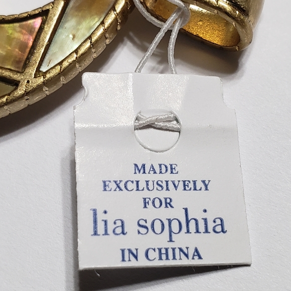 Lia Sophia Pendant! - Picture 4 of 7